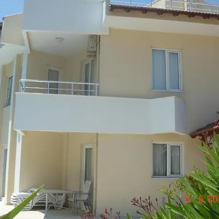 Villa Belek Resort *